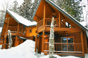  Big Bear Chalets & Apartments  Хакуба